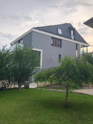 Apartment Baraton*** *
