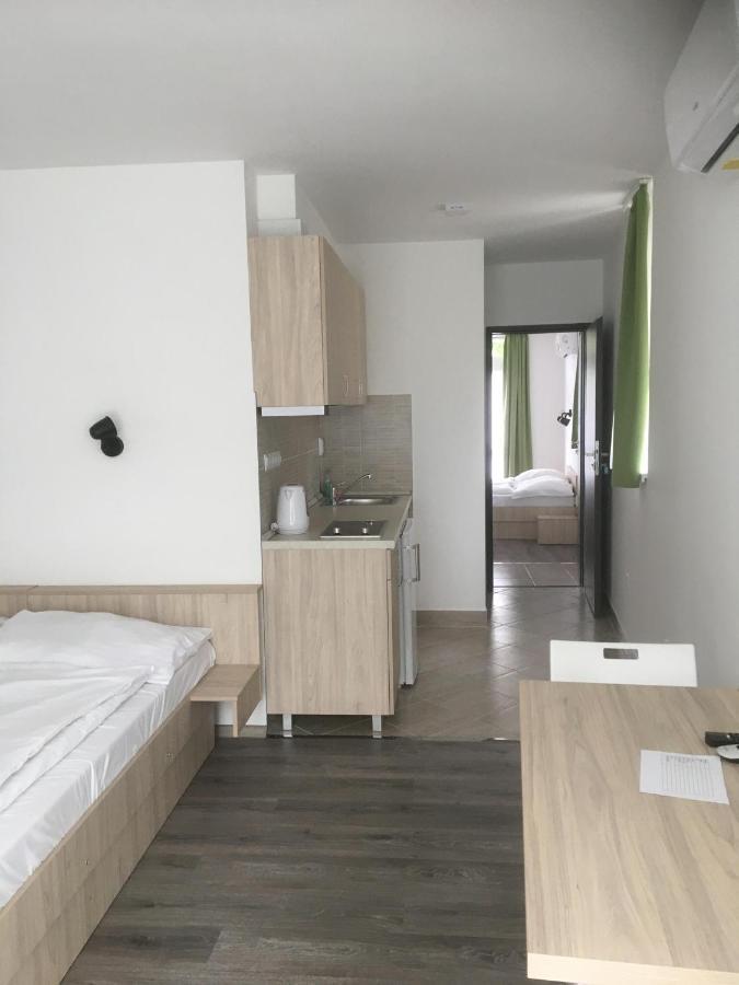 Baraton*** Apartment *
